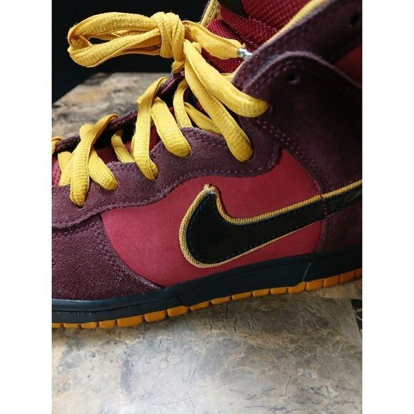 Size 8.5 - Nike SB Dunk High Premium Iron Man 2010 - Picture 11 of 16
